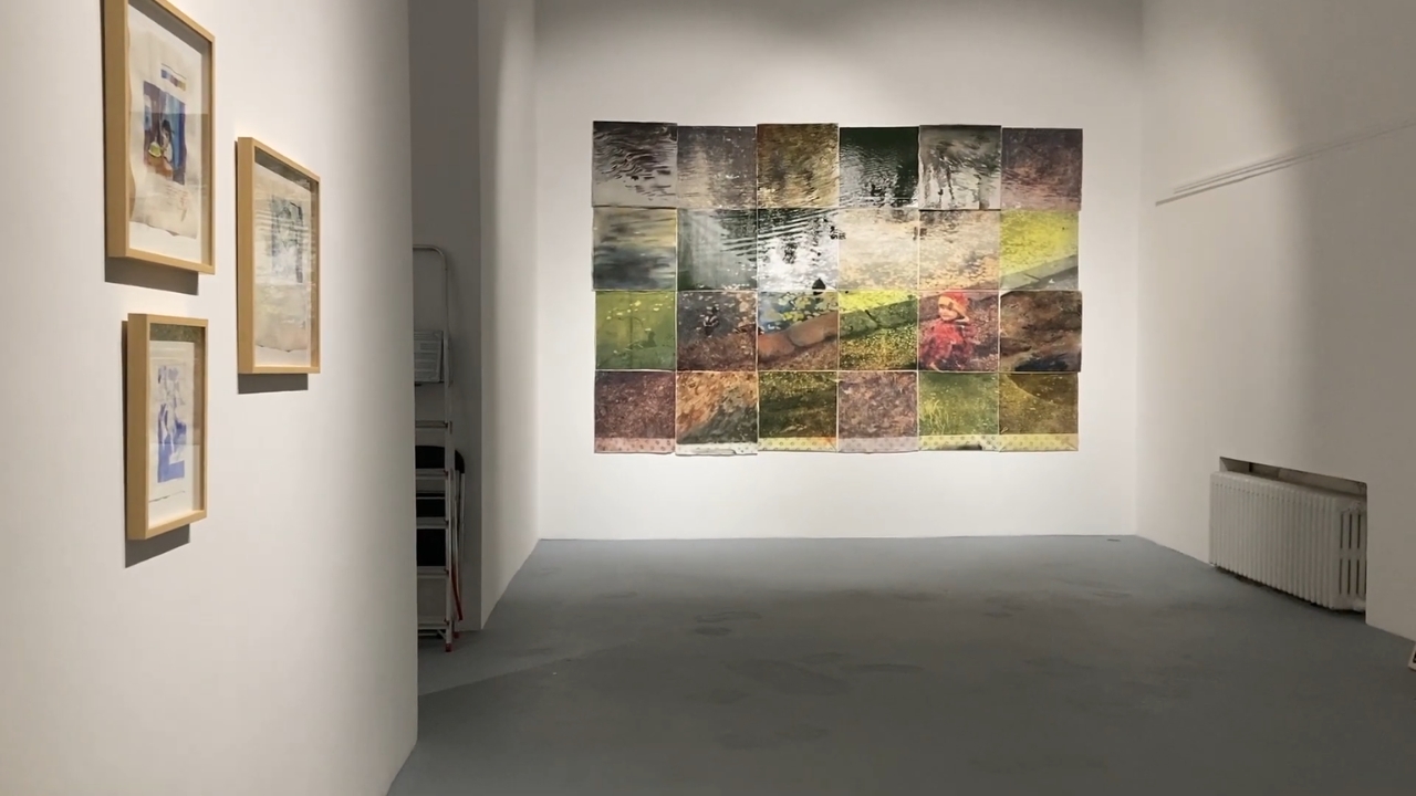 Postavka savremene umetnosti u galeriji U10 Art Space u Beogradu.